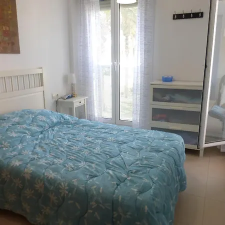2 Bedroom In The Oasis Complex Apartment